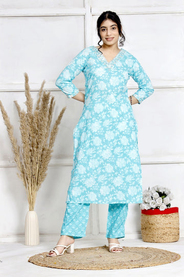 Elegant Ethnic Printed Kurta Set with Pants
