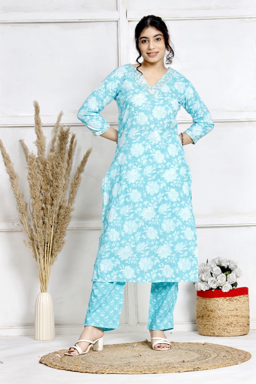 Elegant Ethnic Printed Kurta Set with Pants